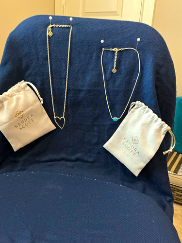 Kendra Scott 2pc Silver-Tone Necklace Lot Heart Pendant & Blue Stone, Pouches