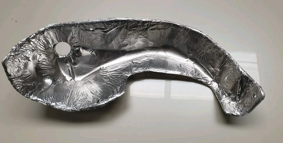 RENAULT 5 GT TURBO NUEVA ENTRADA, SALIDA TURBO ESCUDO TÉRMICO REPRODUCCIÓN - Imagen 2 de 2