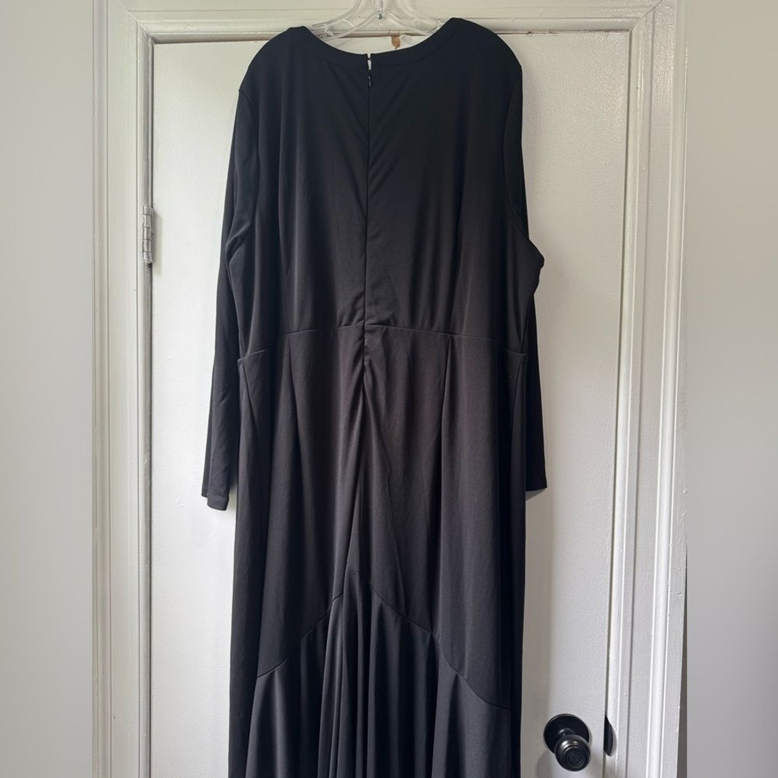 Picture 4 of 14