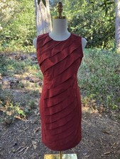 Calvin Klein Size 6 Elegant Red Sleeveless Dress
