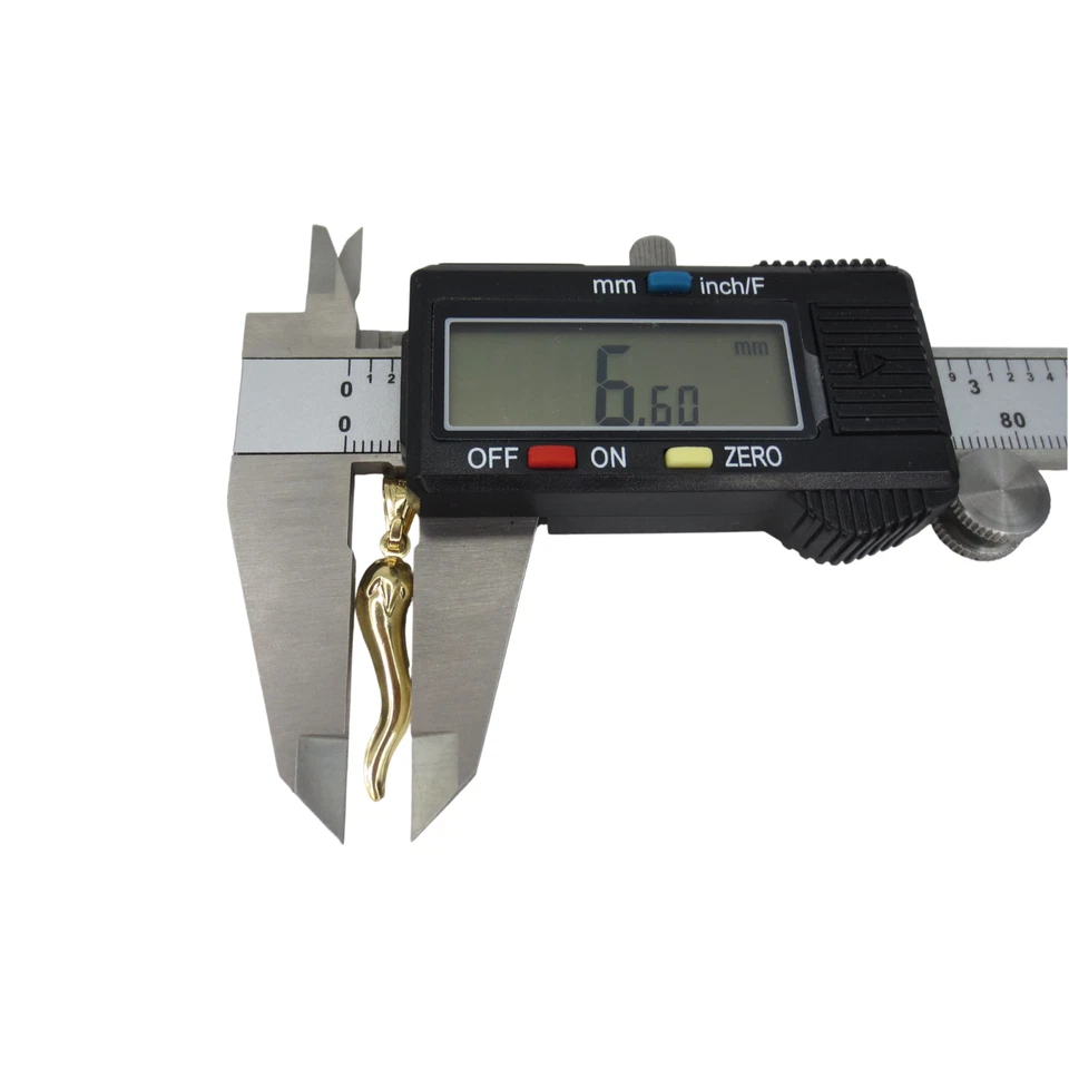 Pingente amuleto da sorte Cornicello chifre italiano folheado a ouro amarelo 18K joia 3D - Imagem 3 de 4