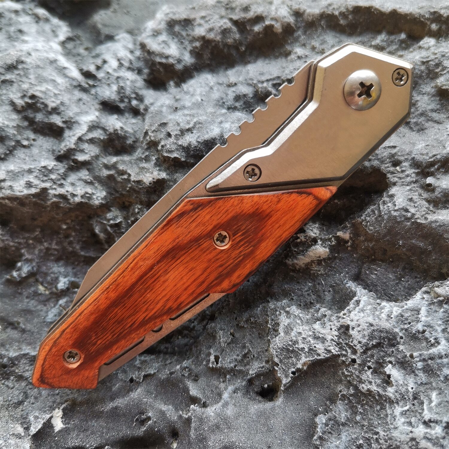 Folding Knife Pipe Cutter Pocket Tactical Outdoor Survival EDC Hunting Knives 