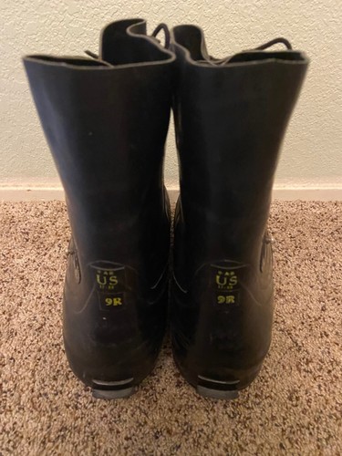 ๐ BATA BOOTS US 9 R Extreme Cold Weather Arctic BUNNY Mickey Mouse Military EUC - Picture 5 of 7