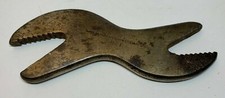 Antique - Vintage - Alligator Wrench - Vaughan & Bushnell Mfg - No 1