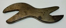 Antique - Vintage - Alligator Wrench - Vaughan & Bushnell Mfg - No 1