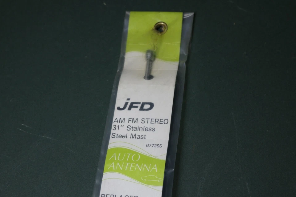 NOS 1965 - 1972 Ford Mercury Galaxie + AM FM Stereo car truck antenna JFD 6772SS - Image 2 of 4