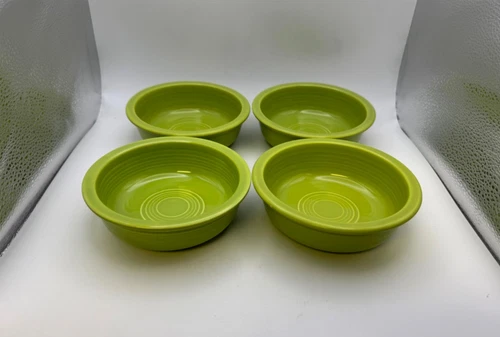 Set of 4 Vintage Homer Laughlin Fiestaware FIESTA CHARTREUSE 5 1/2" Fruit Bowls