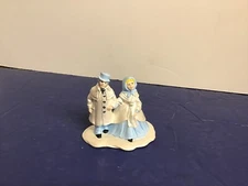 Vintage ~ Byron Molds ~ 1979 Strolling Couple ~ Handpainted