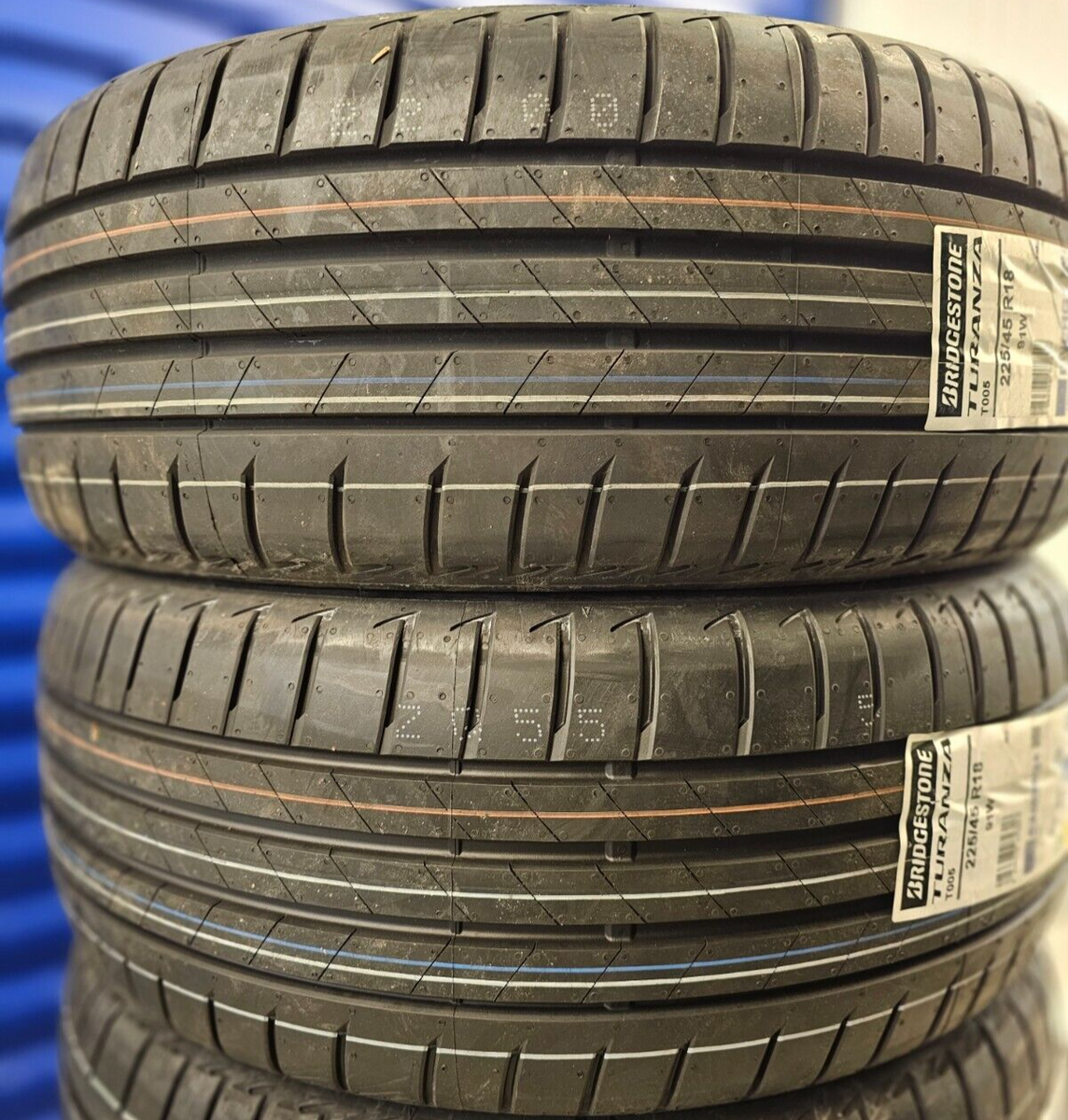 2X BRIDGESTONE TURANZA T005 225/45 ZR18 XL 95Y* TYRES 225 45 2X BRIDGESTONE TURANZA T005 225/45 ZR18 XL 95Y* TYRES 225 45