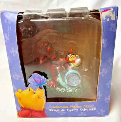DISNEY PARKS Tigger Playing With Snail  DO YOU BOUNCE TOO  Desk Clock  New!