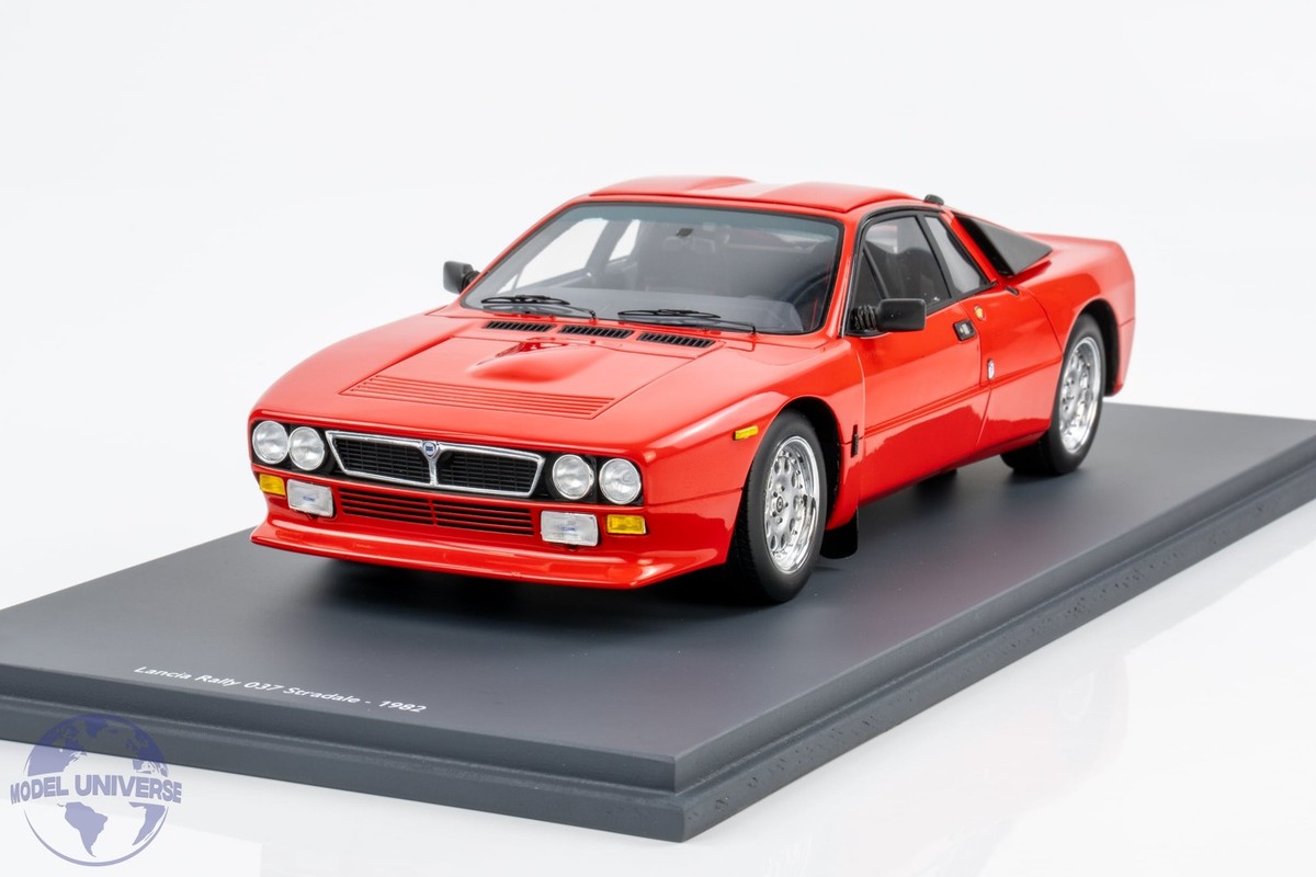 Schuco - 1:18 Lancia 037 Stradale Red 1982 - Resin Model | eBay