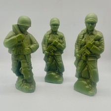 3 Army Men Figurine Set Green Plastic Military Toy Soldier Decor 7"