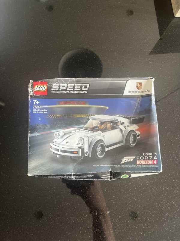 LEGO 75895 1974 Porsche 911 Turbo 3.0 Speed Champions Building Kit