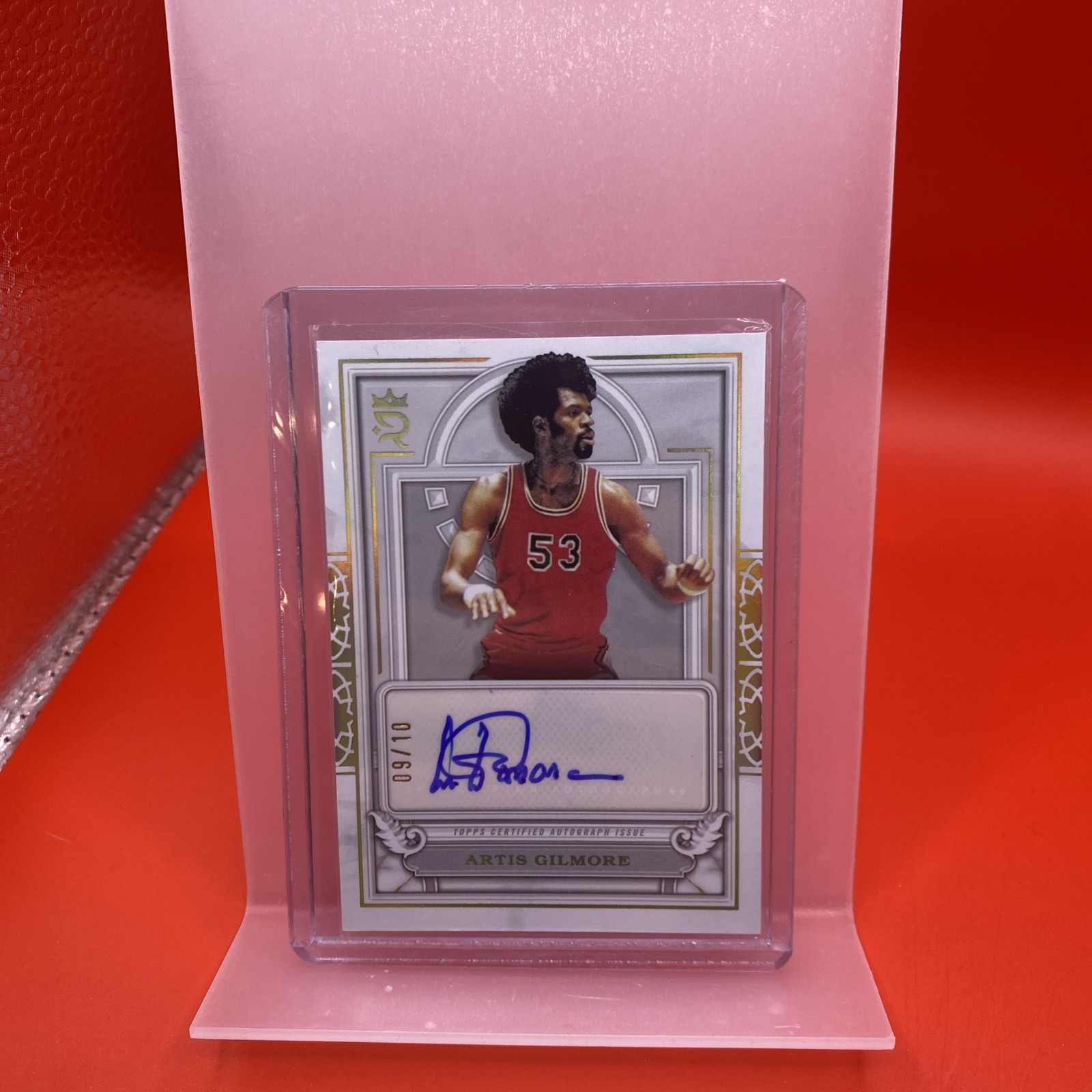 2023-24 Topps Royalty - Court Circular Autographs Artis Gilmore #CCA-AG Gold /10