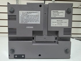 Nintendo Entertainment System NES Console - Gray (NES-001) W/Controller & Gun