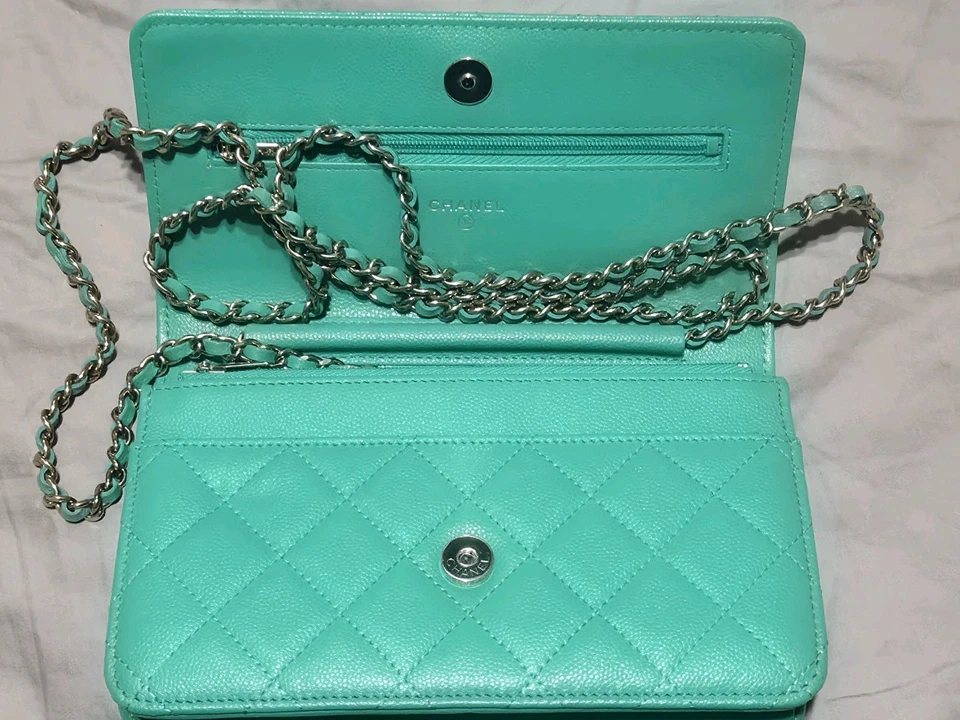 Chanel WOC Caviar Vert 2023 Foto 3 de 4