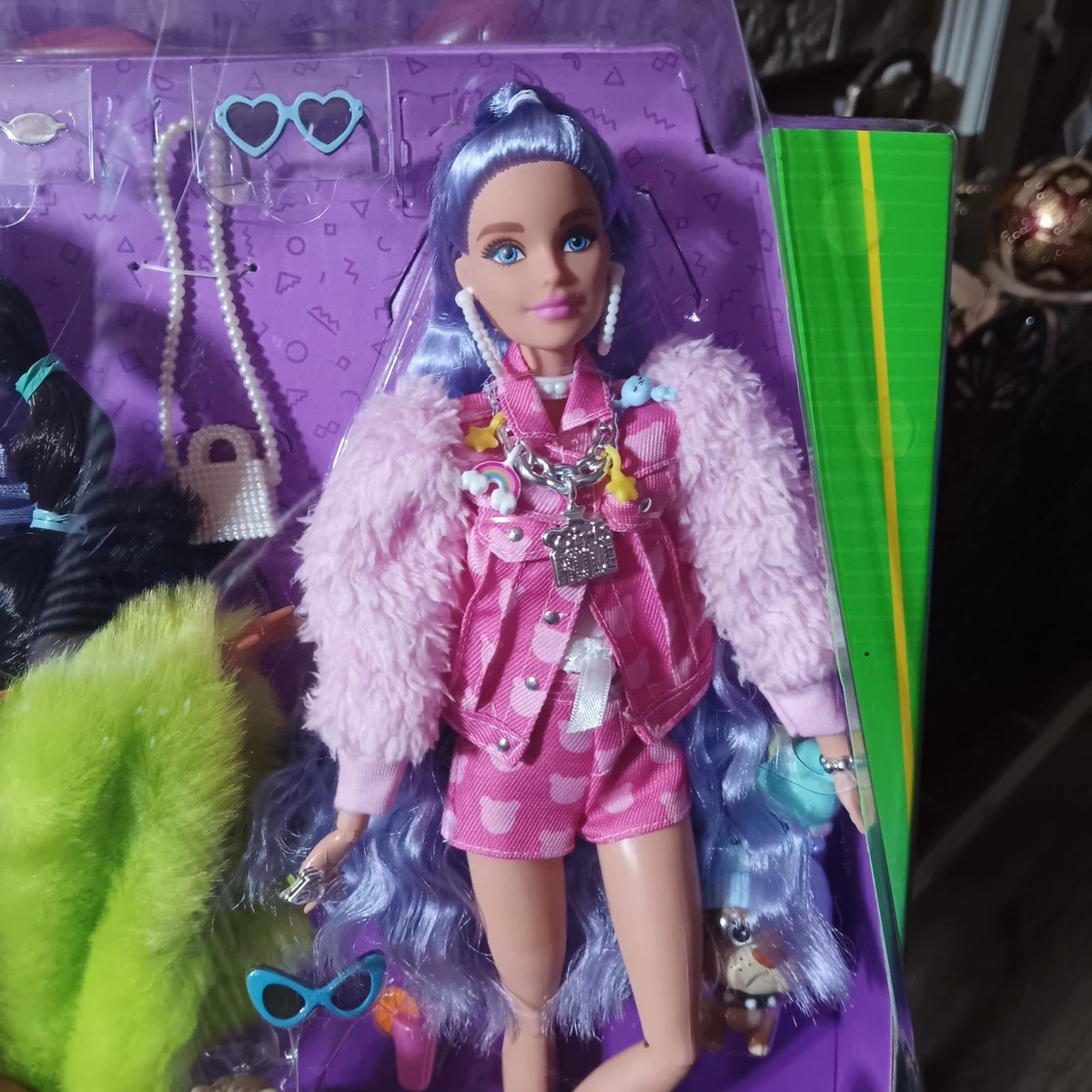 Barbie 2020 Extra N° 9 Fabriqué en Indonésie NRFB x Barbie 2020 Extra N° 9 Fabriqué en Indonésie NRFB x