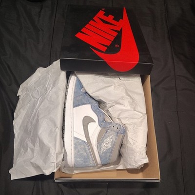 Nike Air Jordan 1 Retro High OG Hyper Royal Smoke Grey Blu 555088-402  Sz 10.5 M