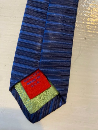 Men’s Robert Graham 100% Silk Multicolor Tie Made In USA - Picture 7 of 8