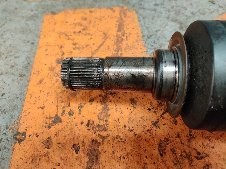 MERCEDES-BENZ GL 320 X164 LEFT FRONT DRIVESHAFT  A1643302701 - Image 3 of 4