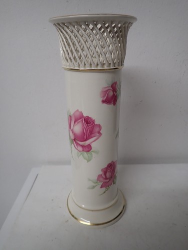 Schöne große antike Max Rösler Vase mit Rosenmalerei und Goldrand - Bild 2 von 11