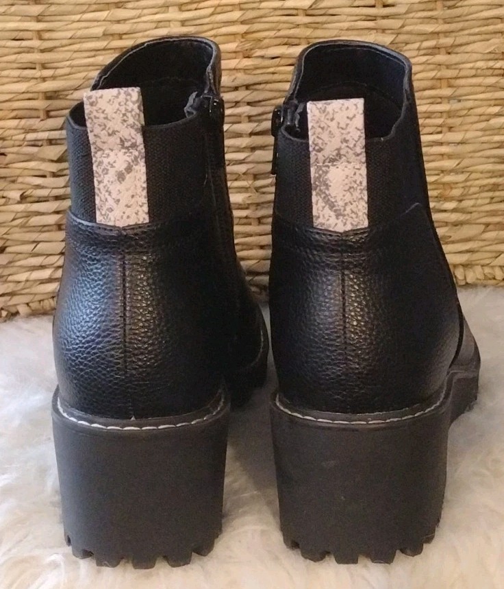 Black Traci Boots  Universal Thread  Memory Foam … - image 5