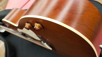 ART&LUTHERIE LEGACY HAVANA BROWN Q-DISCRETE LEGACY HAVANA BROWN Q