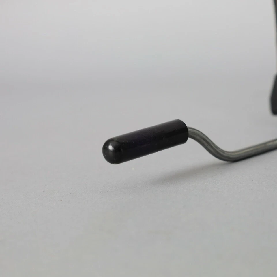 BMW 135i E88 2010 pestillo de puerta delantera derecho fabricante de equipos originales usado Foto 3 de 4