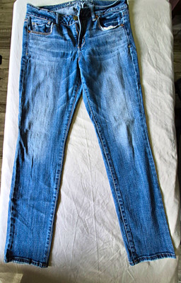 AEO Jeans Women s Mid Rise Skinny Jeans Blue Medium Wash Stretch Denim 5-Pocket