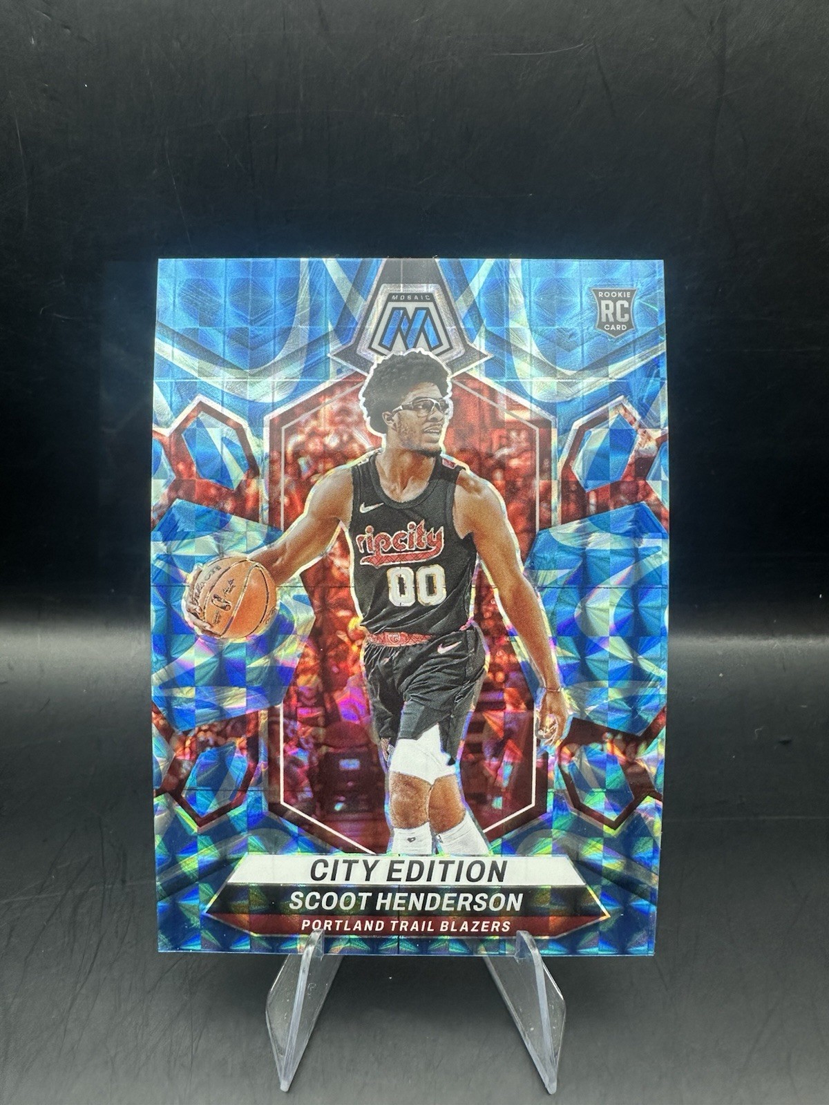 Scoot Henderson 2023-24 Panini Mosaic RC City Edition Reactive Blue Blazers #275
