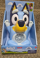 Bluey No-Spill Musical Bubble Machine w/ 4 fl oz 118 mL Solution Age 3 