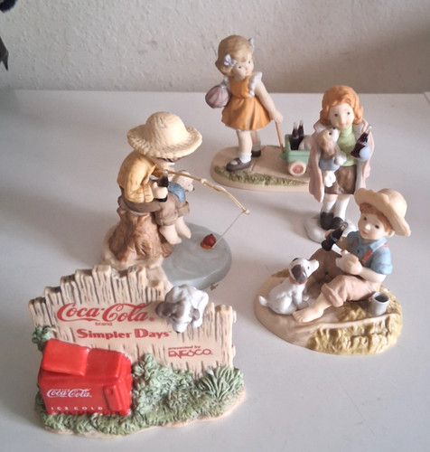 Lot of 5 Enesco Coca Cola Simpler Days Porcelain Figurines FULL DOG SET 1998