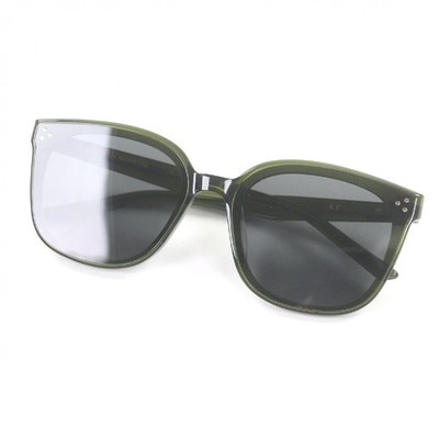 GENTLE MONSTER BY Square Frame Sunglasses Olive Green Gray Lens 63 16-147 Case