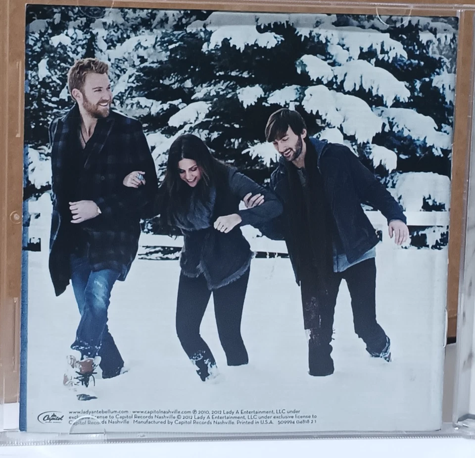 Lady Antebellum On This Winters Night Christmas Holiday CD Album Used - Imagem 3 de 4
