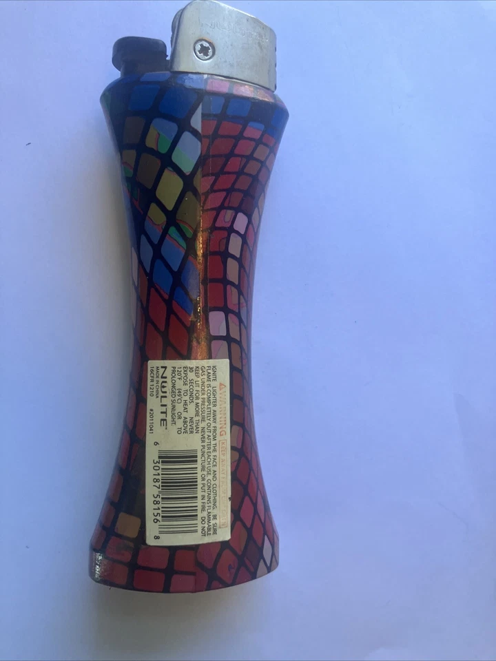 Encendedor Chechen & Chong de gran tamaño Foto 2 de 4