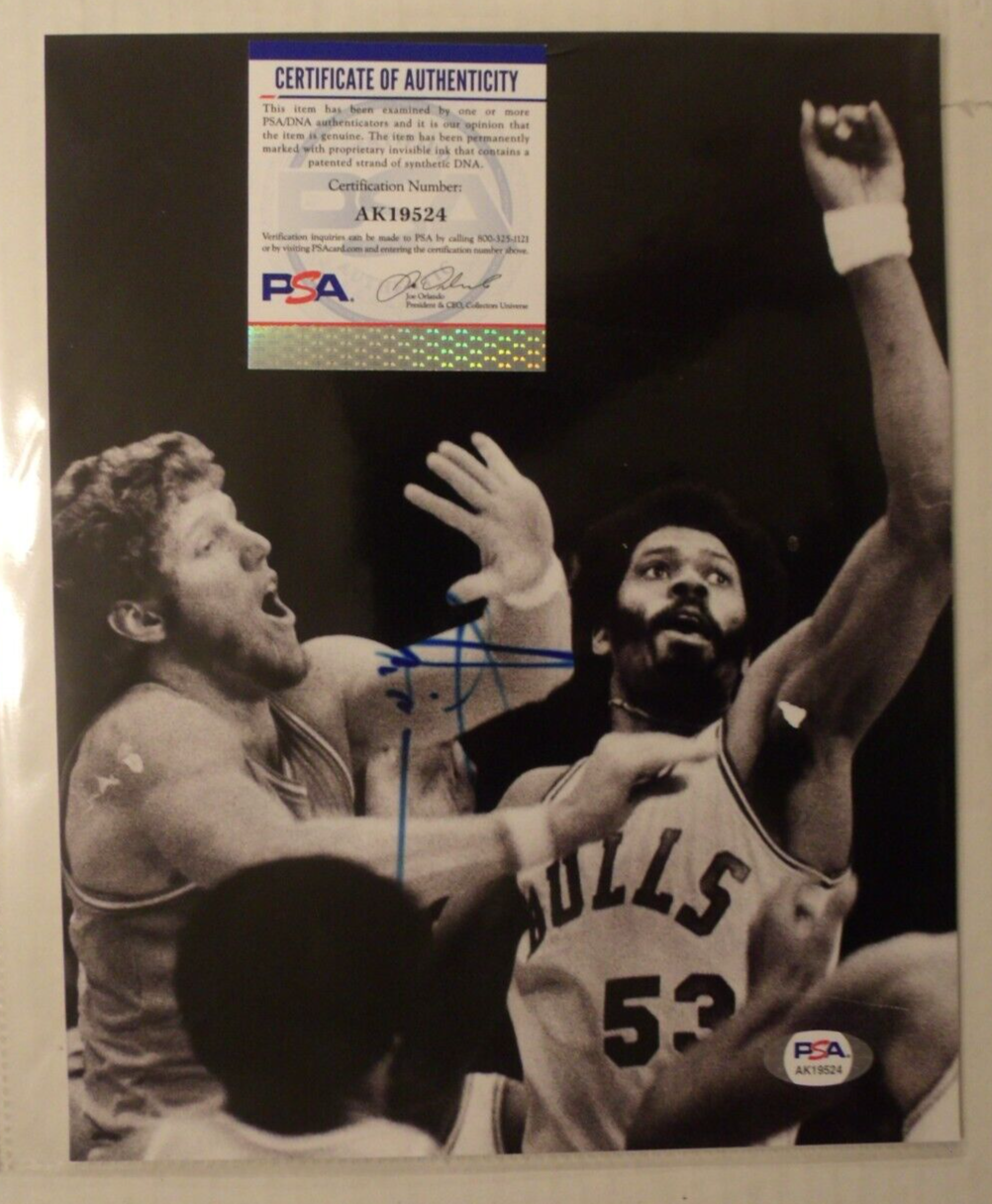 Artis Gilmore Autographed Signed NBA BASKETBALL STAR HAND B&W 8X10 PHOTO PSA COA 