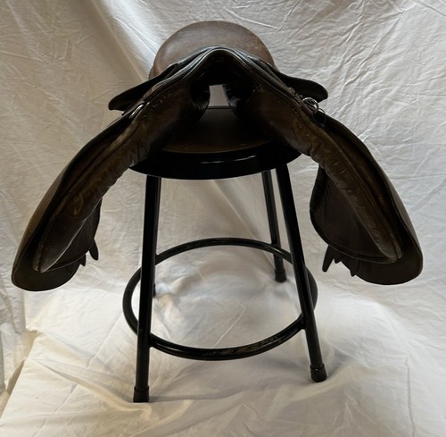 Vintage Antique Leather Horse Riding Saddle From England - Picture 10 of 13