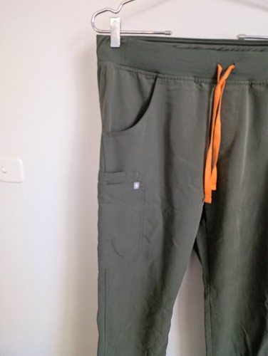 Figs High Waisted Isabel Wide Leg Scrub Pants Womens Size M Green Polyester - Picture 4 of 8