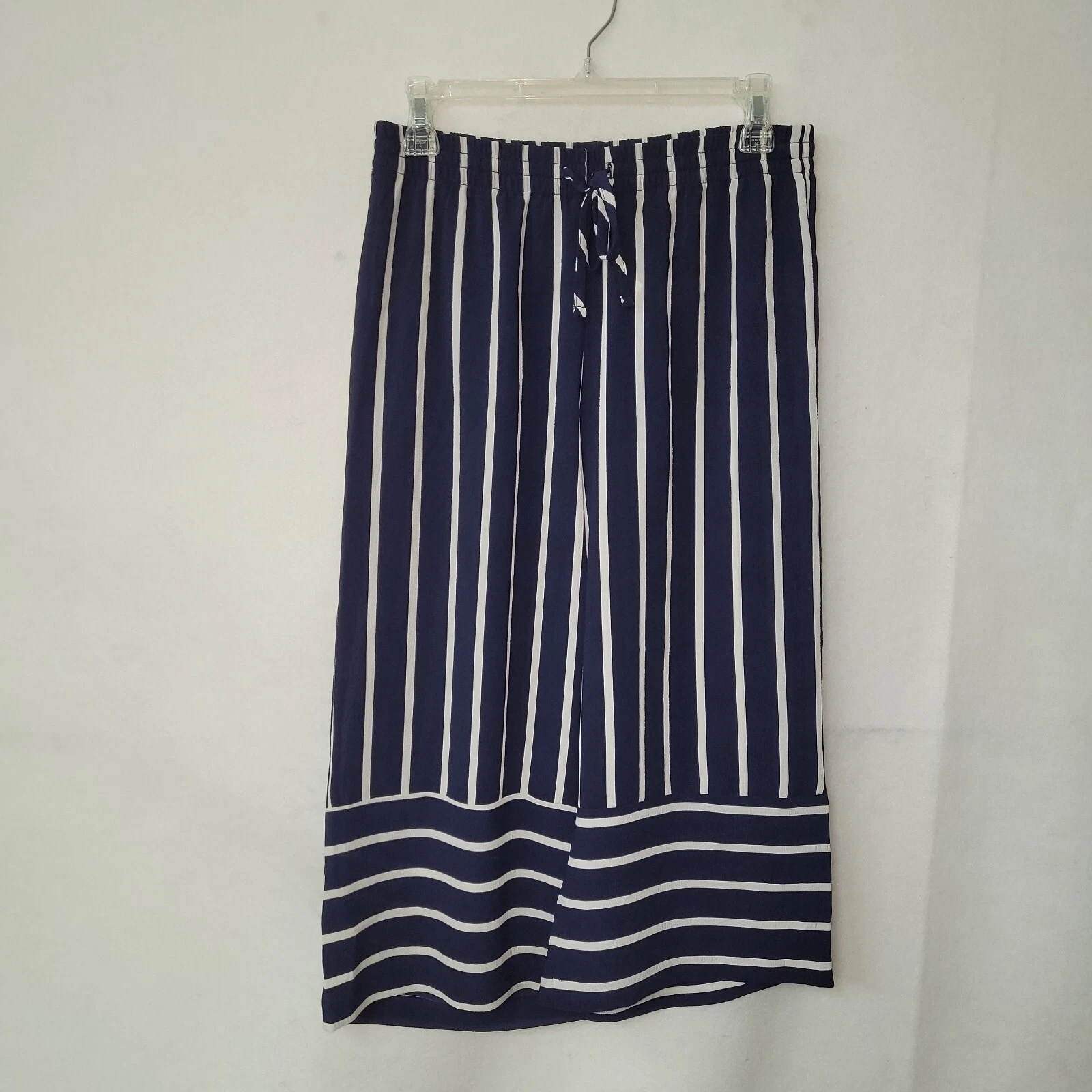 Olive + Oak Capri Pant Womens S Blue White Stripe Elastic Waist Nautical Beach