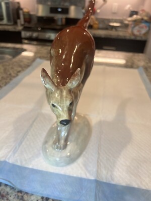 LARGE CERAMIC POTTERY KANGAROO, STUDIO, AUSTRSIGNED CYM, for BAZ LUHRMANN  Rare 