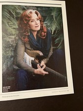 8X11 MAGAZINE COLOR CLIPPING FROM 2016 OF COUNTRY MUSIC SINGER BONNIE RAITT