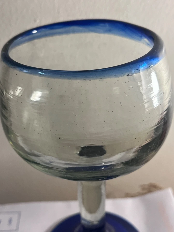 Mexican hand blown blue cobalt wine glass - Image 4 of 4