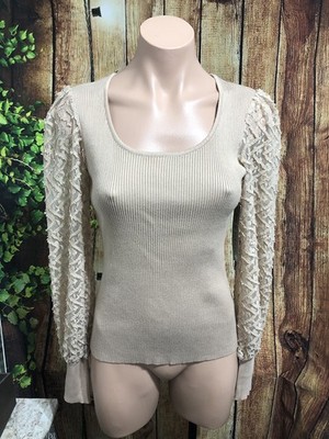 NWT! Absolutely Famous Lace Sleeve Blouse Size Small M-17