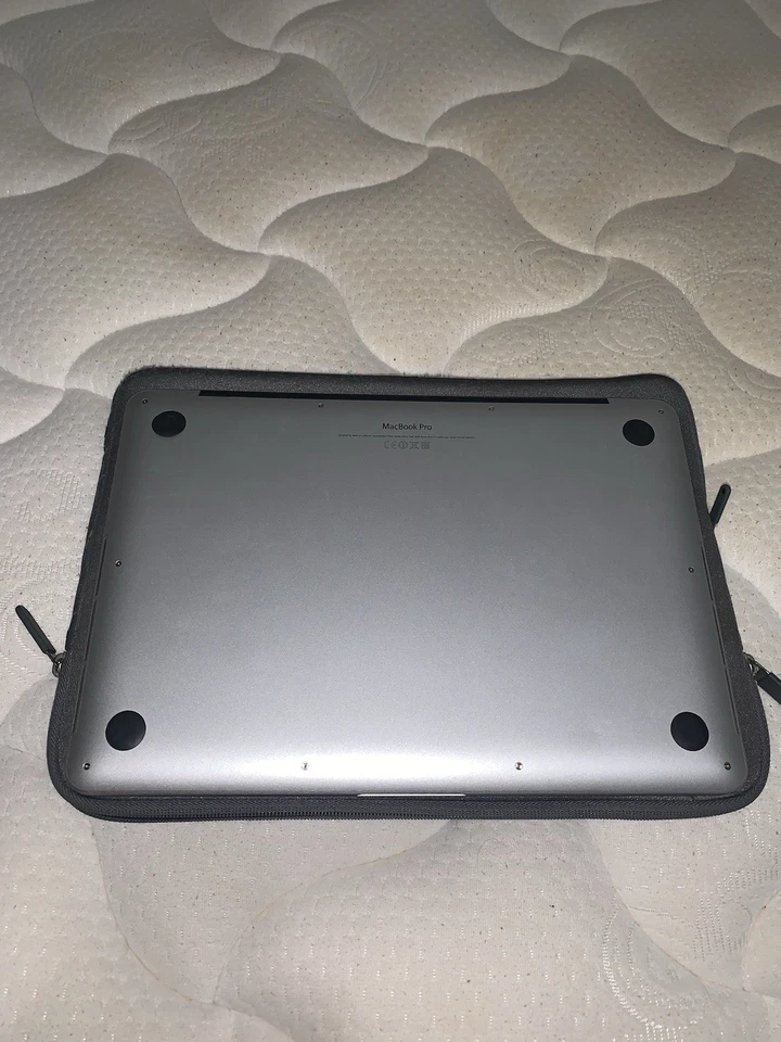 Mint Apple MacBook Pro (Retina) 13 inch Laptop - ME662LLA (2013) - Image 3 of 4