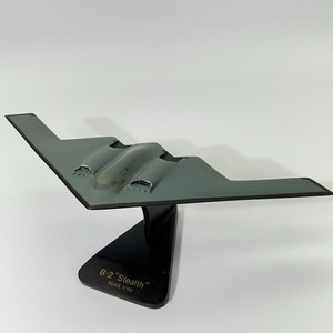 B-2 Spirit Stealth Bomber 1:150 Scale USAF 21066 Replica Model w/ Stand #1