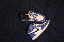 シューズ(男性用) AIR JORDAN 1 RETRO HIGH OG Game  Jordan Retro 1 High OG | Men's | Cool Grey/Black/Sail/Game Royal