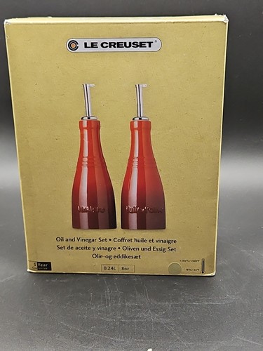 le creuset Oil & Vinegar Set DUNE - 8 Oz - NIB - Picture 12 of 12