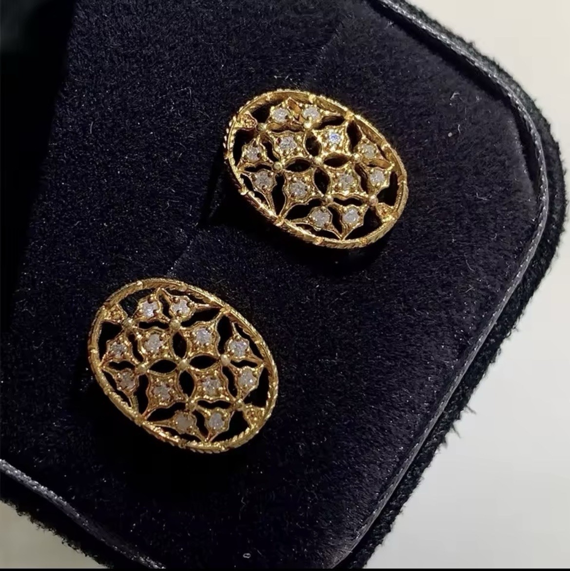 Real Solid 18ct Gold Stud Earrings