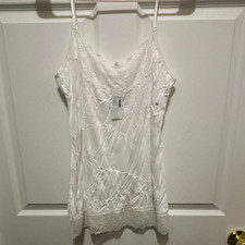 Women  s White Lace Trim Camisole Top M Spaghetti Straps Sleeveless Pullover
