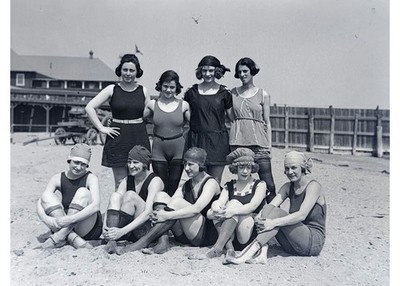 Antique 1923 Glass Plate Negative L Street Beach Bathing Girls South Boston MA